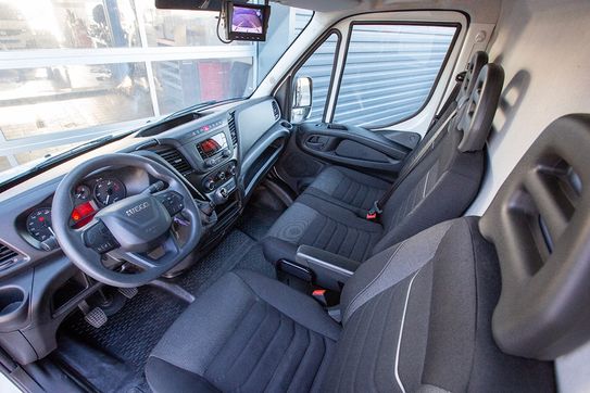 Iveco Daily 35S16 L4H3 18m3