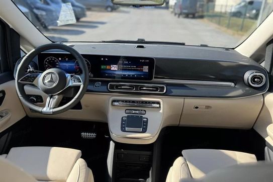 Mercedes V Klasa 300 d 4-Matic 9G-Tronic Marco Polo