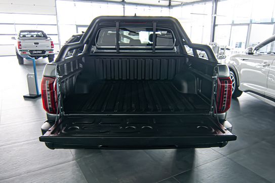 Jac T9 8AT 4x4