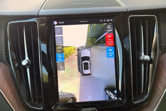 Volvo XC60 T8 Plug-In Hybrid AWD Ultimate Dark aut