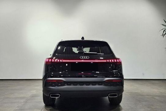 Audi Q5 TFSI quattro