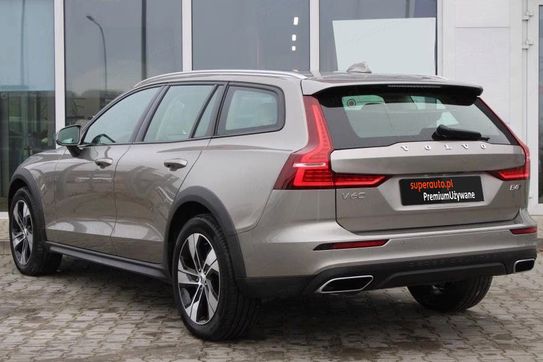 Volvo V60 CC B4 D AWD aut