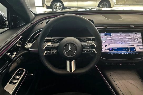 Mercedes Klasa E 300 de 4-Matic AMG