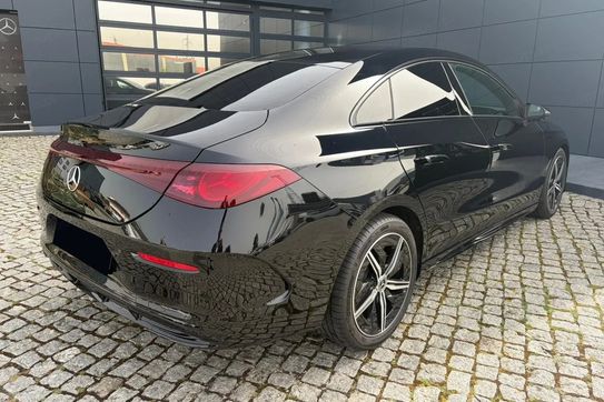 Mercedes CLA 200 4-Matic AMG Line