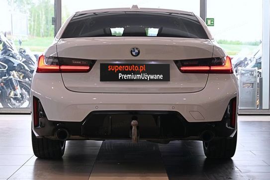 BMW Seria 3 330d xDrive M Sport