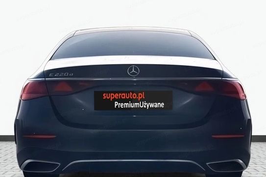 Mercedes Klasa E 220 d AMG Line