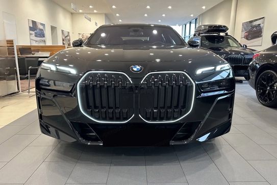 BMW Seria 7 740d xDrive M Sport