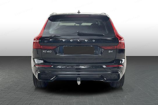 Volvo XC60 B4 B Plus Dark