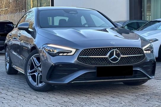 Mercedes CLA 200 AMG Line