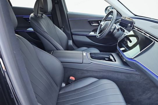 Mercedes E Klasa Kombi 220 d 4MATIC Avantgarde