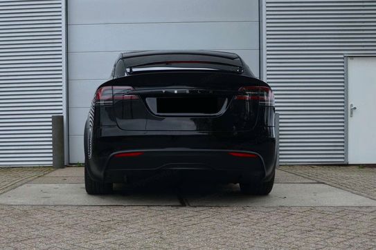 Tesla Model X AWD