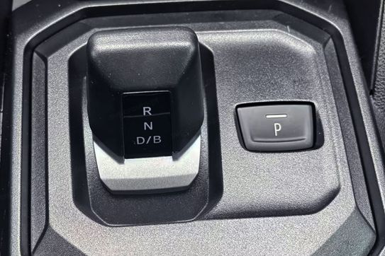 Dacia Duster Expression 1.2 TCe Hybrid-G 4x4 LPG