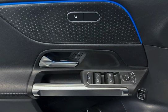 Mercedes GLB 200  Progressive