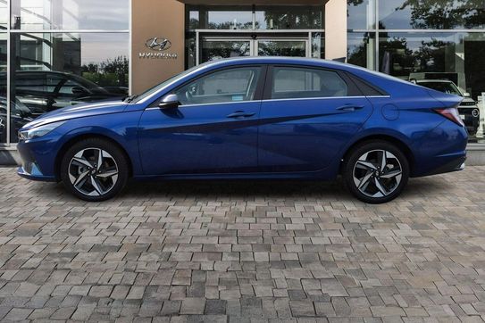 Hyundai Elantra 1.6 Smart DCT