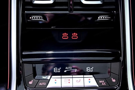 BMW Seria 8 Gran Coupe M850i xDrive