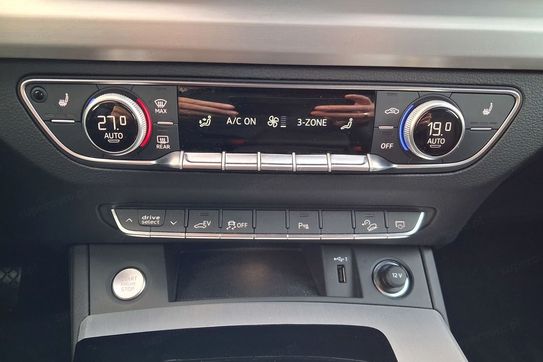 Audi Q5 e-Hybrid 220 kW quattro S tronic