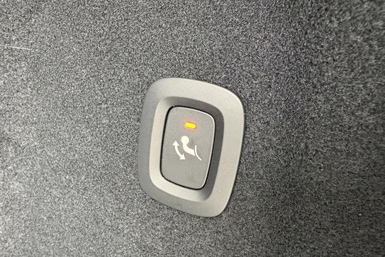 Volvo XC60 T6 Plug-In Hybrid AWD Plus Dark