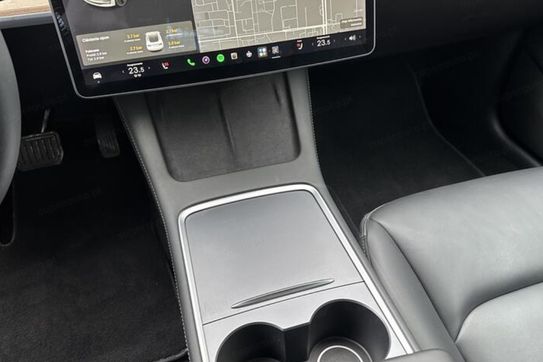 Tesla Model 3 RWD