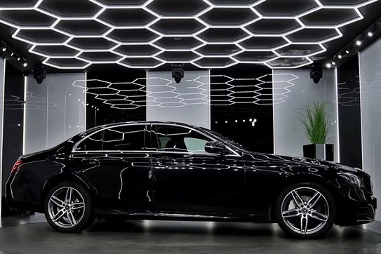 Mercedes Klasa E 220 d 4-Matic 9G-TRONIC