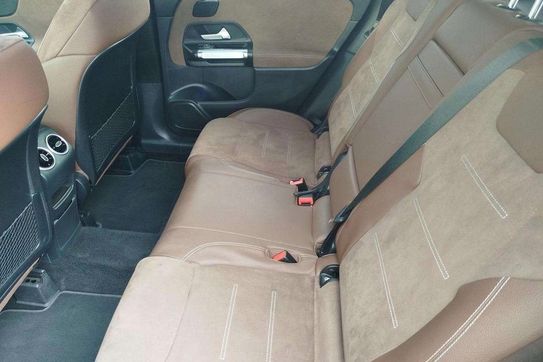 Mercedes GLB 200 mHEV AMG Line 7G-DCT