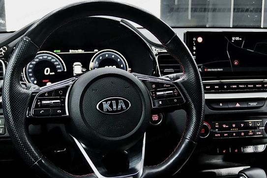 Kia ProCeed 1.6 T-GDI GT DCT
