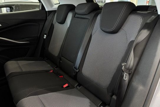 Opel Grandland X 1.2 T Business Edition S&S aut