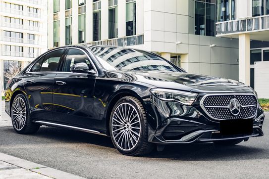 Mercedes E Klasa 220 d 4-Matic AMG