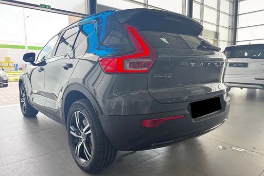 Volvo XC40 B3 Plus Dark