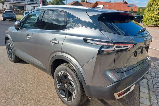 Nissan Qashqai N-Connecta Xtronic 1.3 DIG-T mHEV