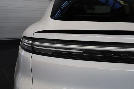 Porsche Cayenne Coupe Black Edition