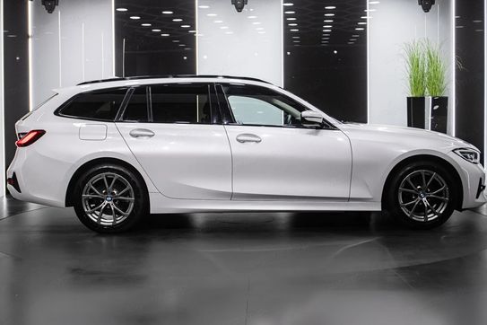 BMW Seria 3 318d Sport Line