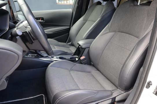 Toyota Corolla 2.0 Hybrid Style