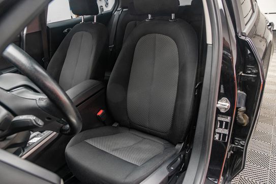 BMW Seria 1 118i Advantage aut