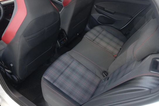 Volkswagen Golf VIII 2.0 TSI GTI DSG