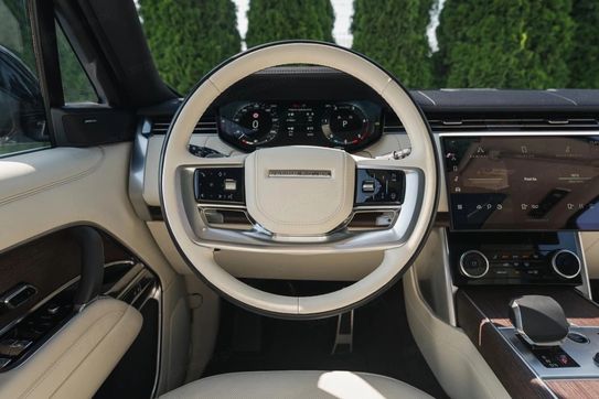 Land Rover Range Rover D300 SE
