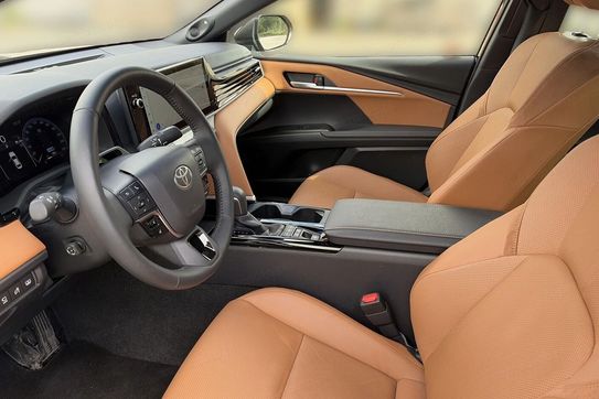 Toyota Camry 2.5 Hybrid
