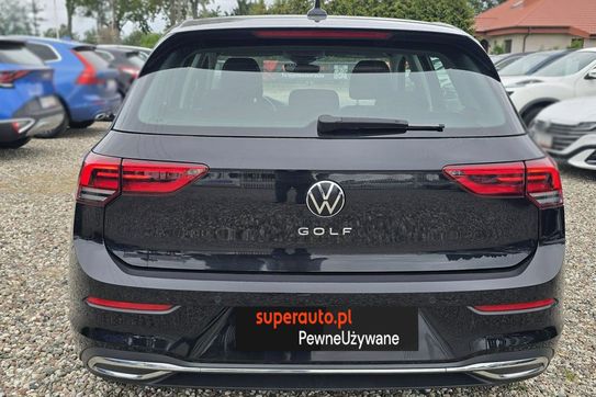 Volkswagen Golf VIII 1.5 TSI EVO Style