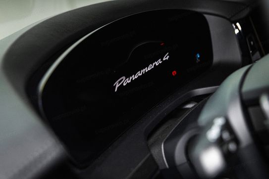 Porsche Panamera 4