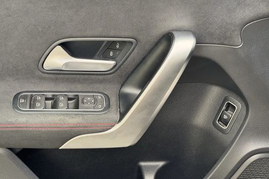 Mercedes Klasa A 180 AMG Line