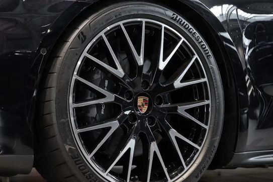 Porsche Panamera 4 E-Hybrid
