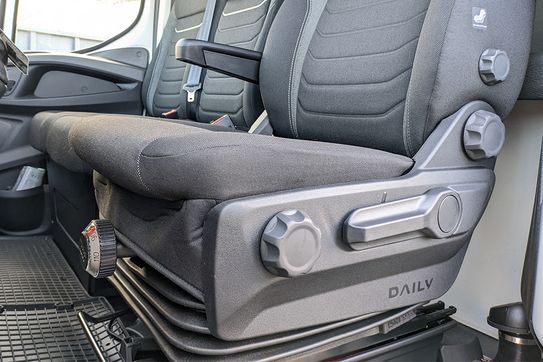 Iveco Daily 35S18 16m3 Zabudowa Brygadowa