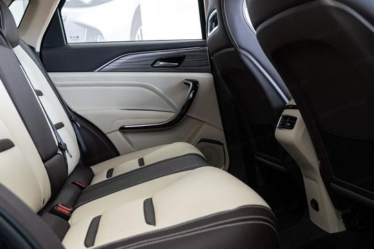 Bestune T77 1.5T Elegance DCT