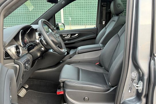 Mercedes V Klasa V300 d Długi Exclusive 4-Matic 9G-Tronic