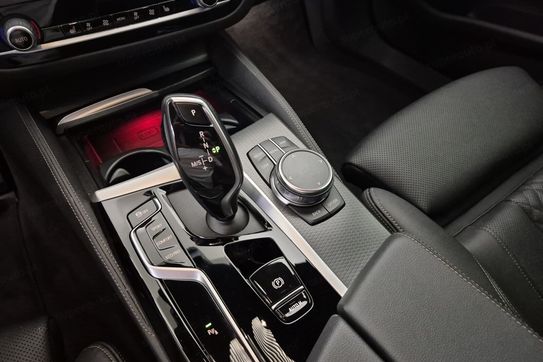 BMW Seria 5 540d xDrive mHEV M Sport
