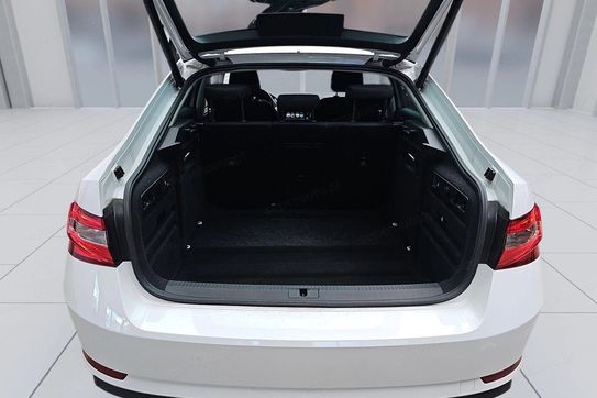 Skoda Superb 2.0 TDI SCR Ambition DSG