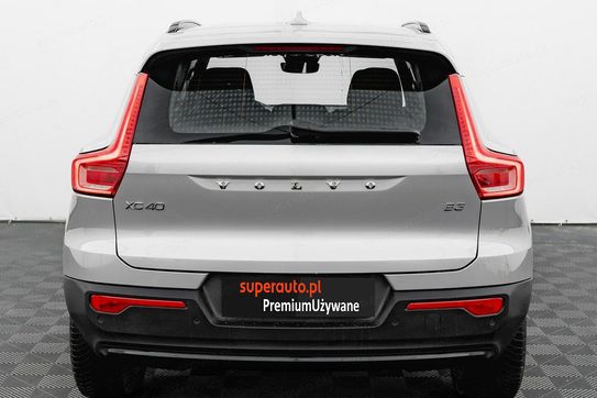 Volvo XC40 B3 Plus Dark