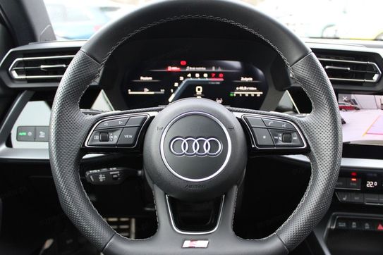 Audi A3 35 TFSI mHEV S tronic