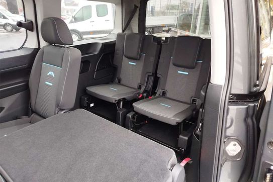 Ford Tourneo Connect Grand L2H1 Active A7 7os