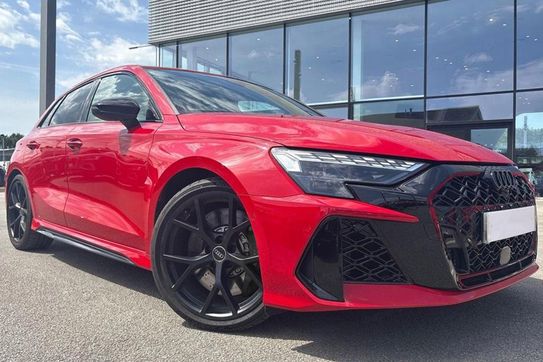 Audi A3 RS3 TFSI quattro Sportback