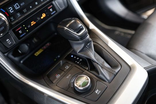 Toyota RAV4 2.5 Hybrid Executive 4x4